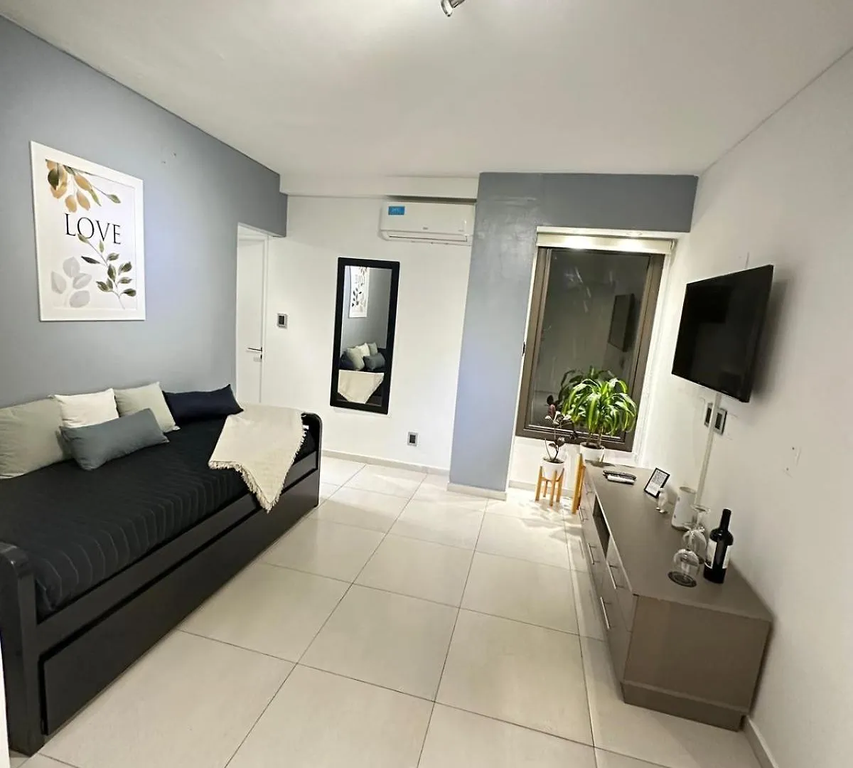 Comodo Departamento Centro 门多萨